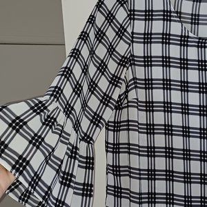 Elle B&W Plaid Peplum Sleeve Blouse Sz M